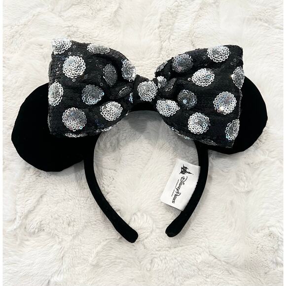 New Disney Parks MINNIE MOUSE EARS Silver Black Polka Dot Sequin Swap Your Bow - Picture 5 of 8